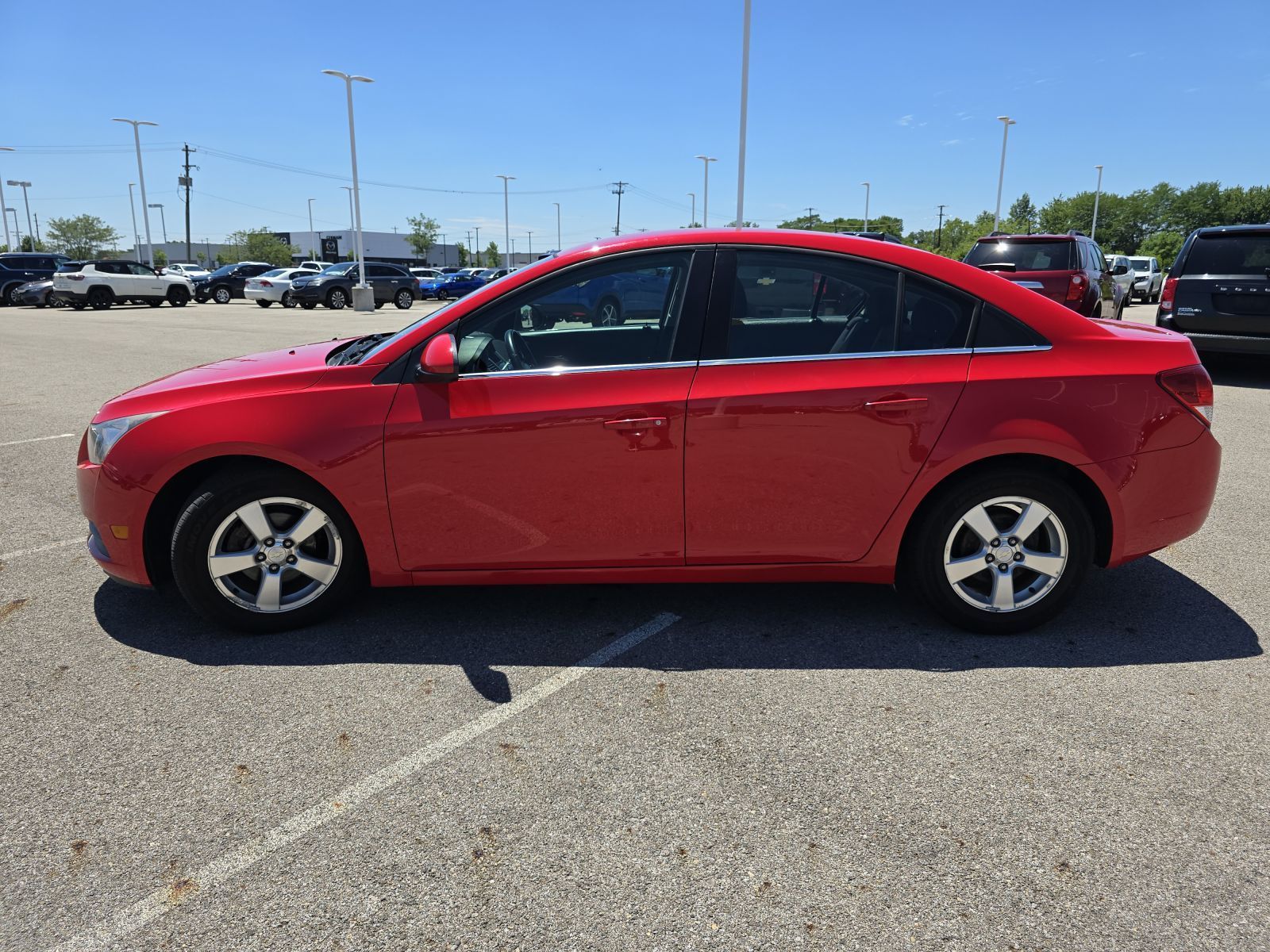 Used, 2014 Chevrolet Cruze 1LT, Red, P0637-11