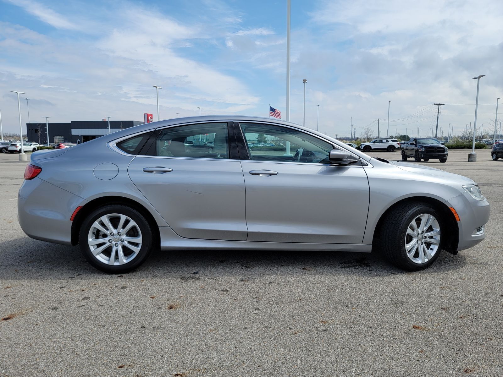 Used, 2015 Chrysler 200 Limited, Silver, P0499-8
