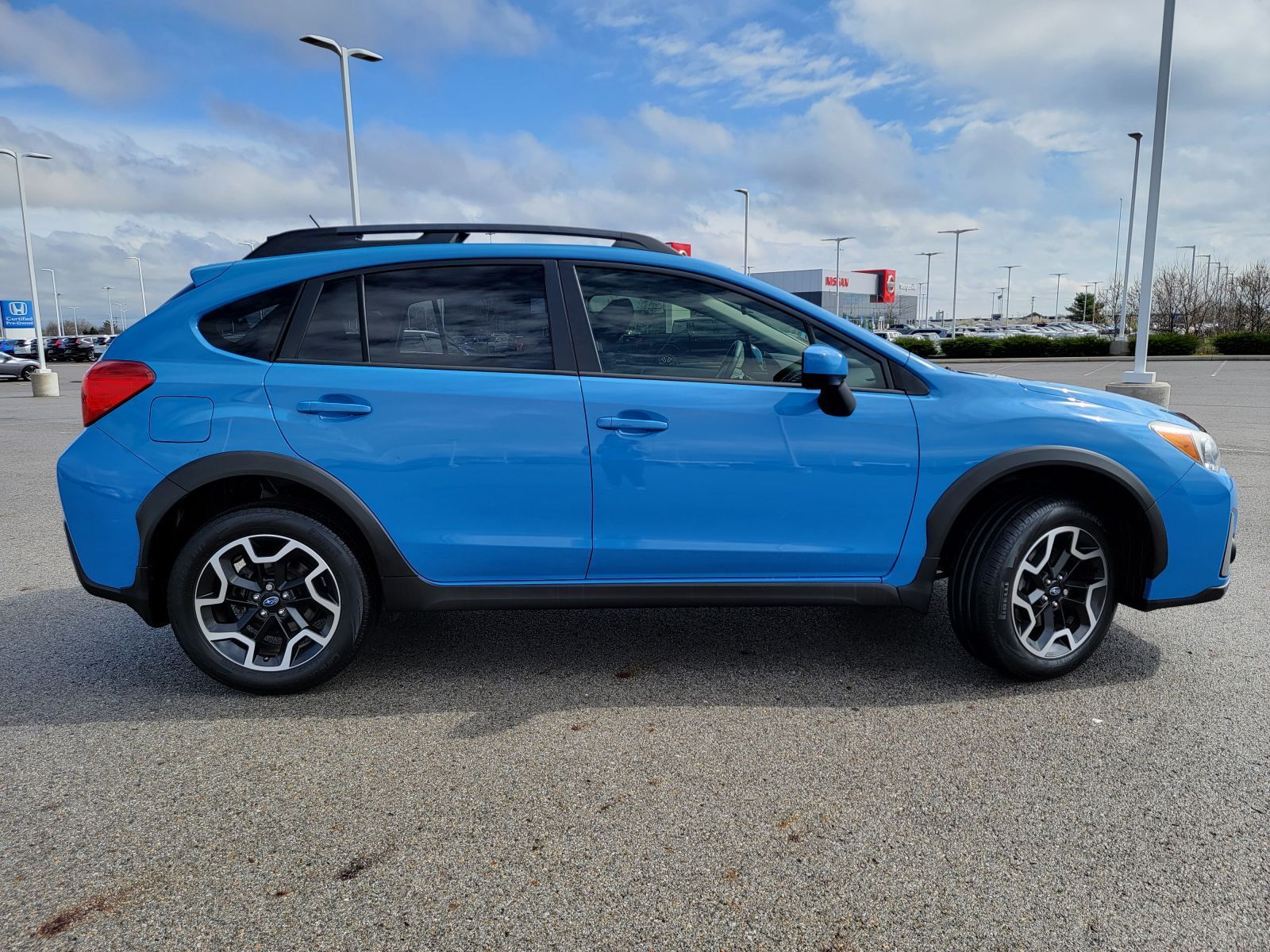 Used, 2016 Subaru Crosstrek 2.0i Premium, Blue, P0519-11