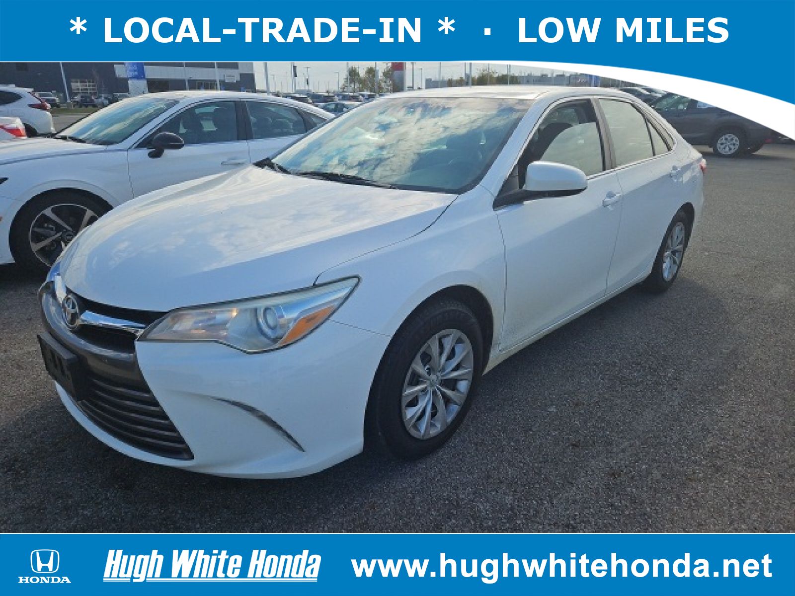 Used, 2016 Toyota Camry XLE, White, G1832A