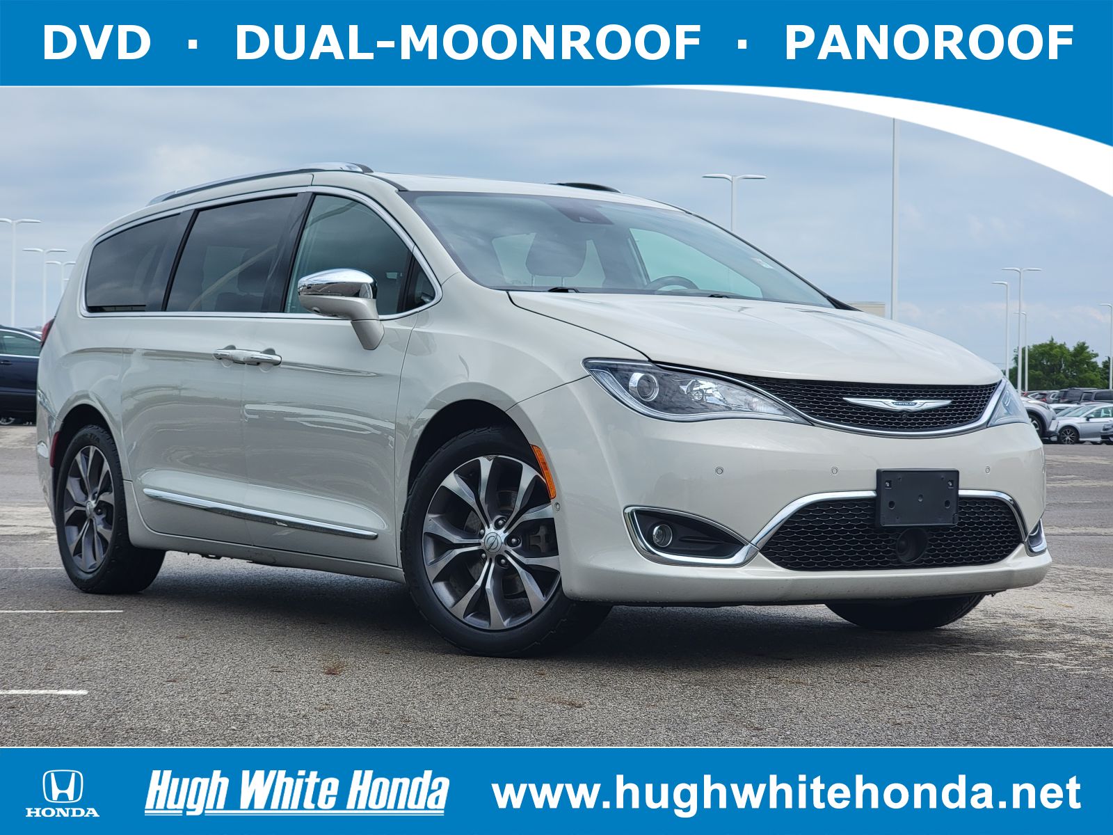 Used, 2017 Chrysler Pacifica Limited, White, 14028