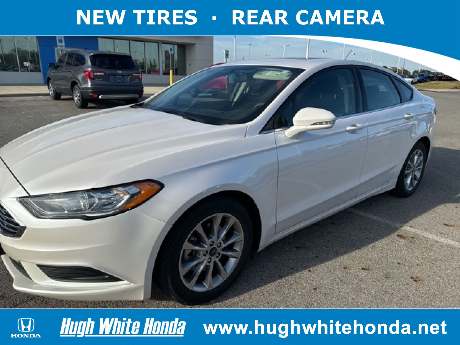 Used, 2017 Ford Fusion SE, White, G0313A