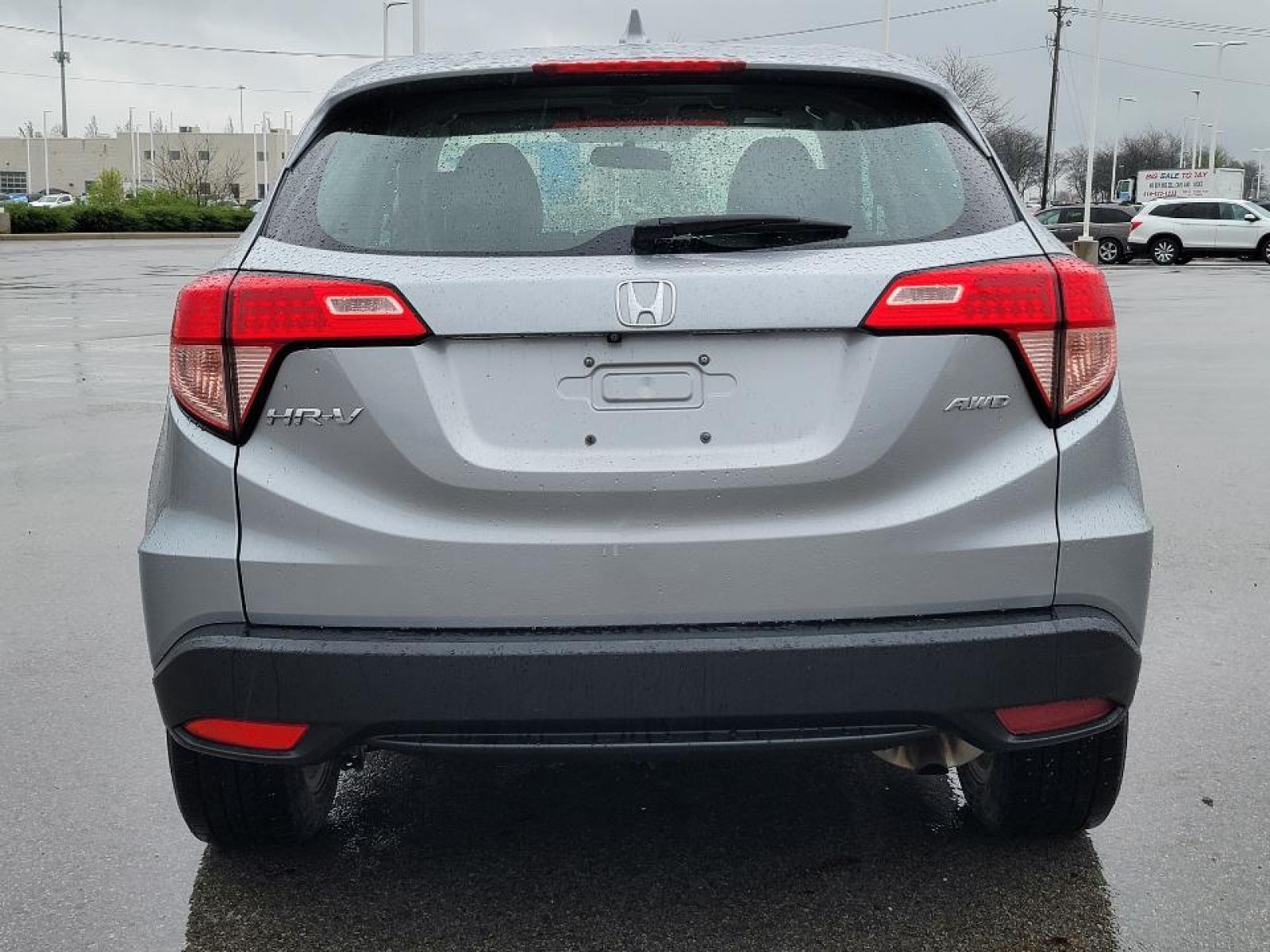 Used, 2018 Honda HR-V LX, Silver, P0531-9