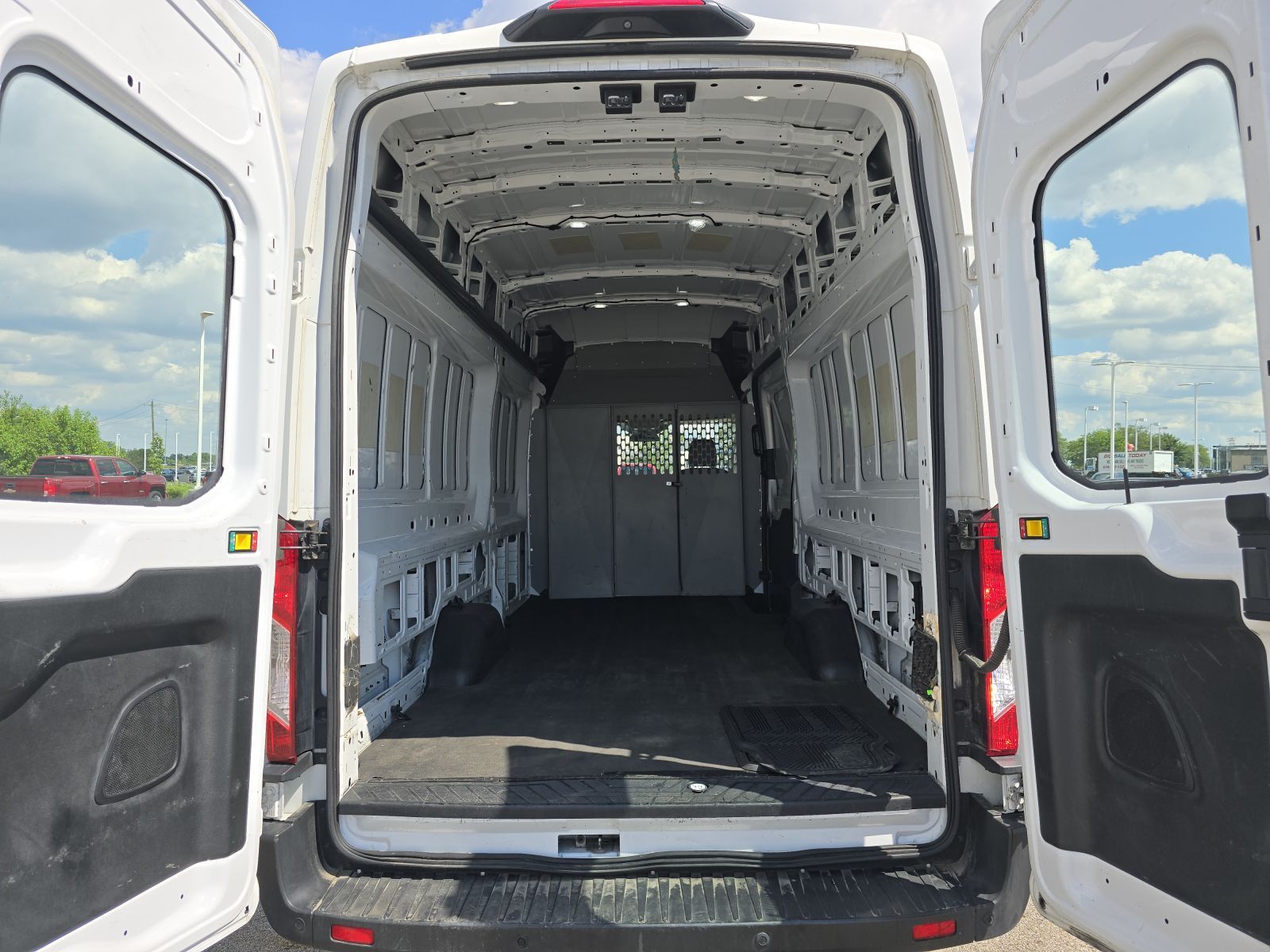 Used, 2019 Ford Transit-350 Base, White, G0273A-15