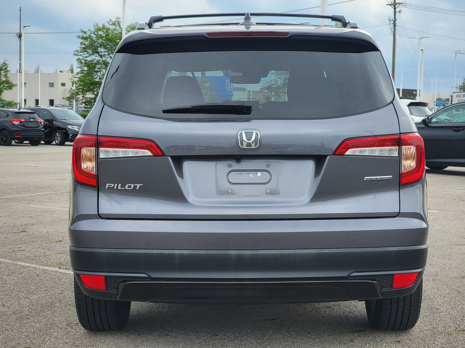Used, 2021 Honda Pilot Special Edition 2WD, Gray, F2694A-13