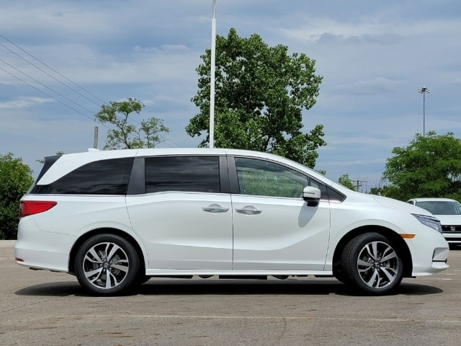 New, 2024 Honda Odyssey Touring, White, G0935-8