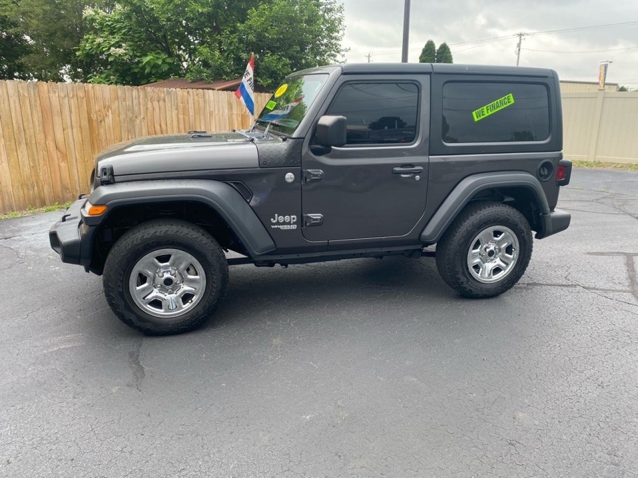 2019 Jeep Grand Cherokee Laredo E, 834752, Photo 1