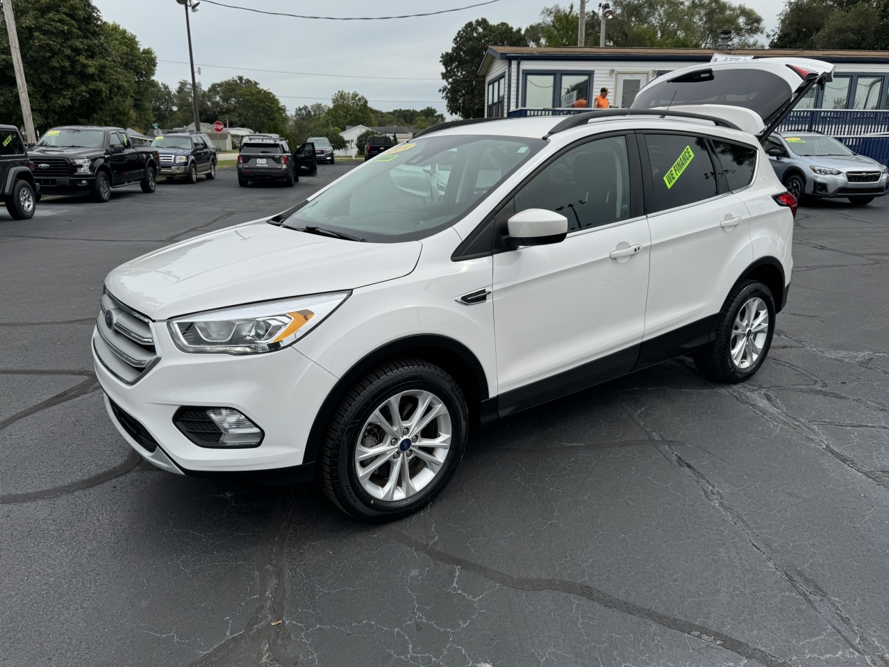 2019 Chevrolet Traverse LS, 310048, Photo 1