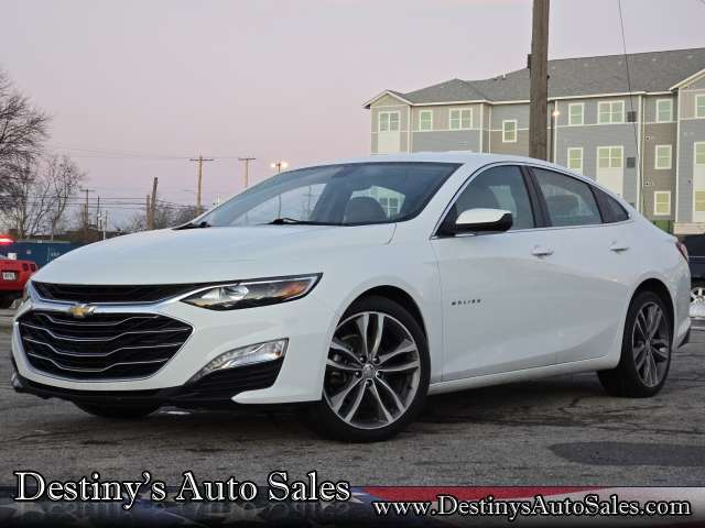 2022 Chevrolet Malibu FWD LT, 122210, Photo 1