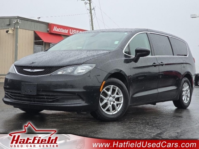 2018 Chrysler Pacifica LX, 208249, Photo 1