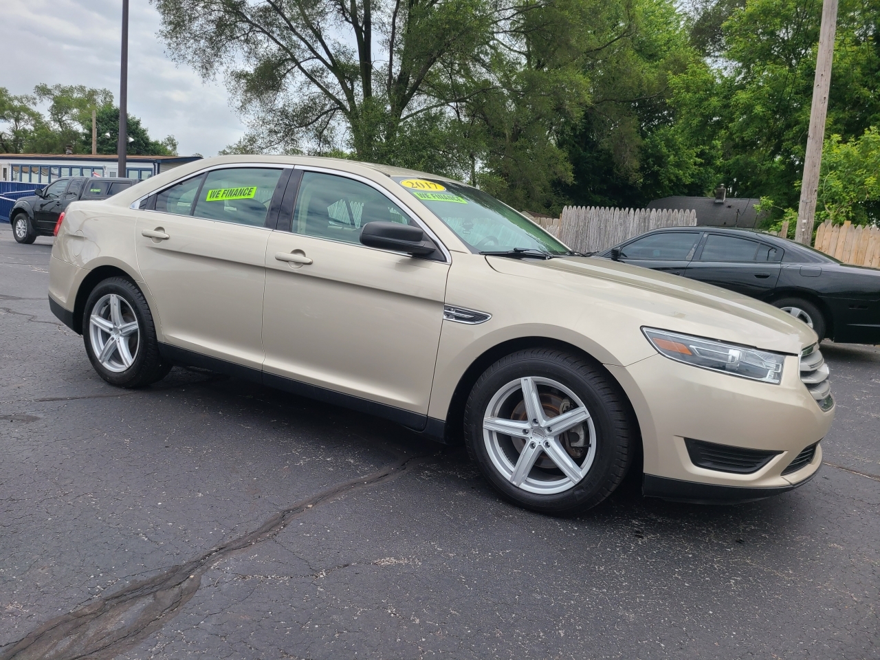 2019 Ford Taurus Limited, 108664, Photo 1